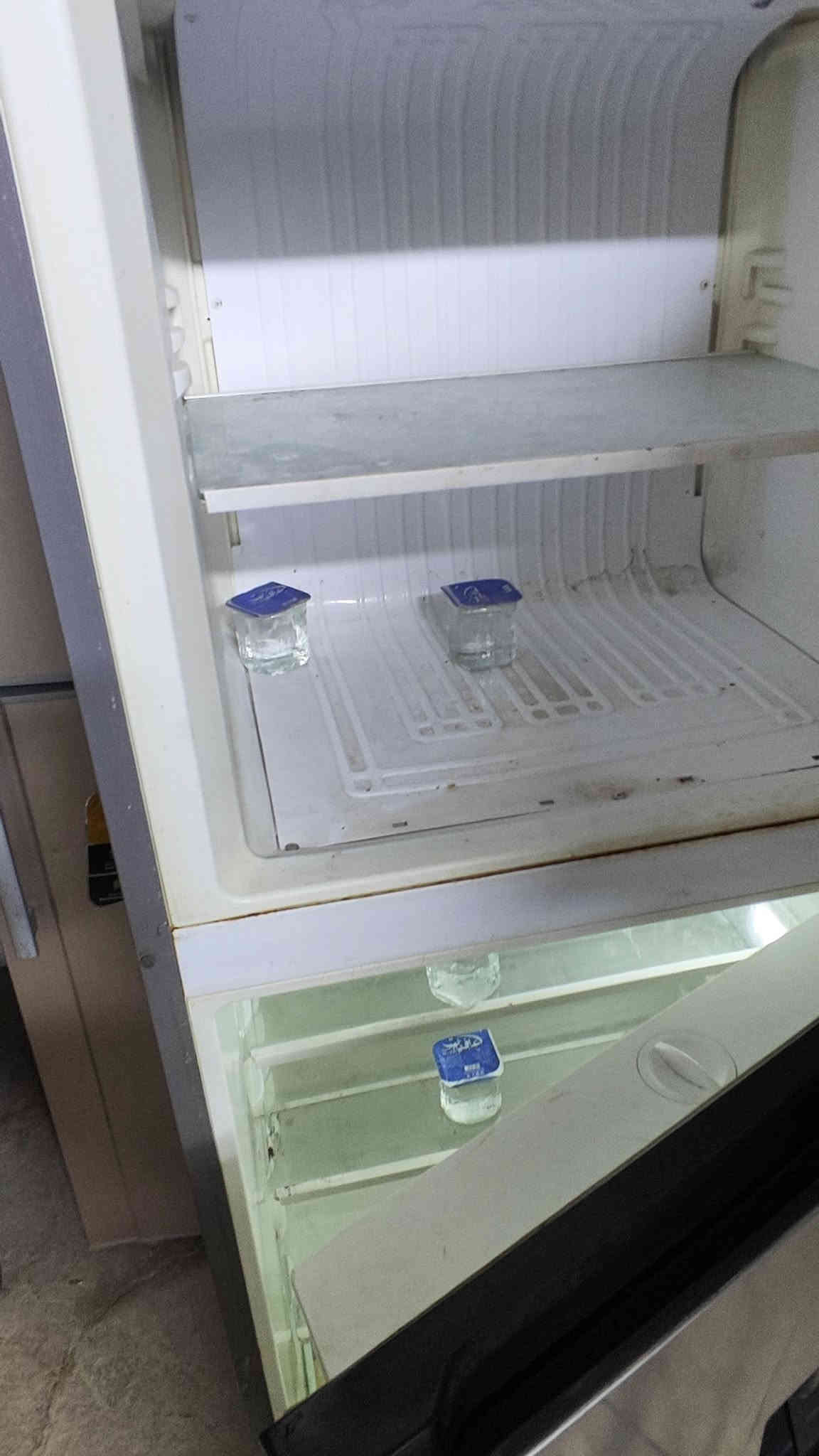 20قدم السعر 200الف نجف حي العسكري 
***********
