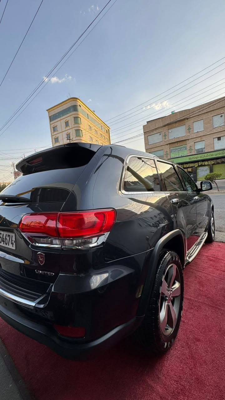 السلام عليكم شباب

للبيع جيب موديل 2016

لمتدد بلص داخل اسود 

رقم اربيل الجديد

هزه وسنويه وارقام كله جدد وباسمي 

ماشيه 138 الف كيلوا

السياره فول مواصفات واحد على واحد

كشنات امامي تدفئه وتبريد والخلفيه تدفئه

شاشه كار بلي  

بنوراما 

كشنات خزن   

ستيرن هيتر وكهرباء

حساس ورادار خلفي 

امرايات هيتر وقلابه ويه البك 

السياره بدون اي نقص

محرك وكير كله بشرط

دهن كير جديد 

تخم تاير جديد  

باتري  جديد 

فيت بم  جديد 

صدر امامي وخلفي كله جديد 

شرط بدون الف دينار مصرف

بيه فقط باب خلف السكن صبغ بدون دواخل بدون اريباك

قطعه وحده يعني  

مكانه اربيل 

 

الاستفسار على الرقم 

***********

السعر ب240 وبيه مجال أربيل, العراق
