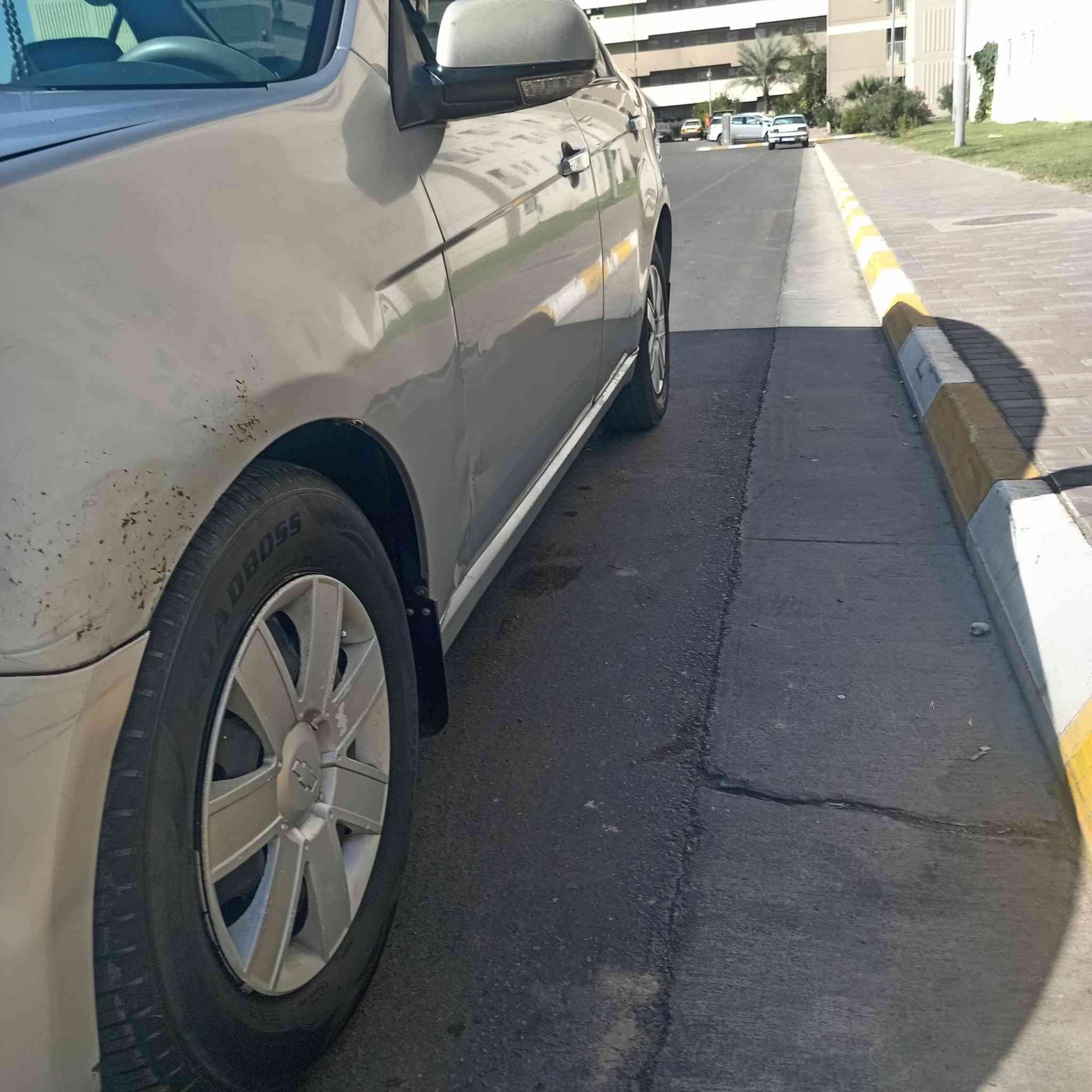 شوفرليت ابيكا موديل ٢٠٠٩ رقم سليمانيه بسمي بدون صبغ السعر ٧٧ السياره حلوه مجمع بسمايه بيع او مراوس بكامري التلفون ***********
