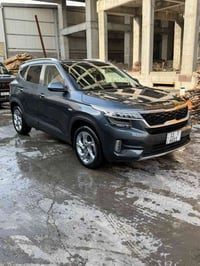 كيا سليتوس 2023مبدل بنيد بلادي ودعاميه بدون صبغ  بدون دواخل بسمي مرقمه...