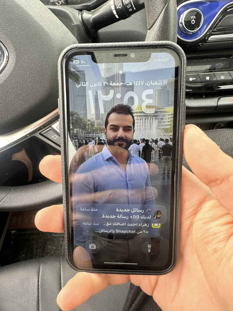 ايفون 11 عادي كلش جديد مبدل فقط شاشه اصليه ذاكره 64 كلش حلو وسريع السعر 200 الف بغداد حي الحسين خدمي المطار
***********
