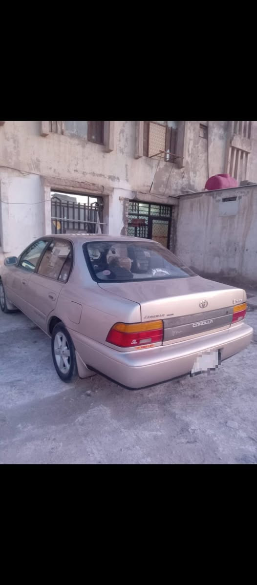 (كورلا للبيع مديل 92 نظيفة رقمها بغداد )السعر الاتصال عل رقم (***********)
