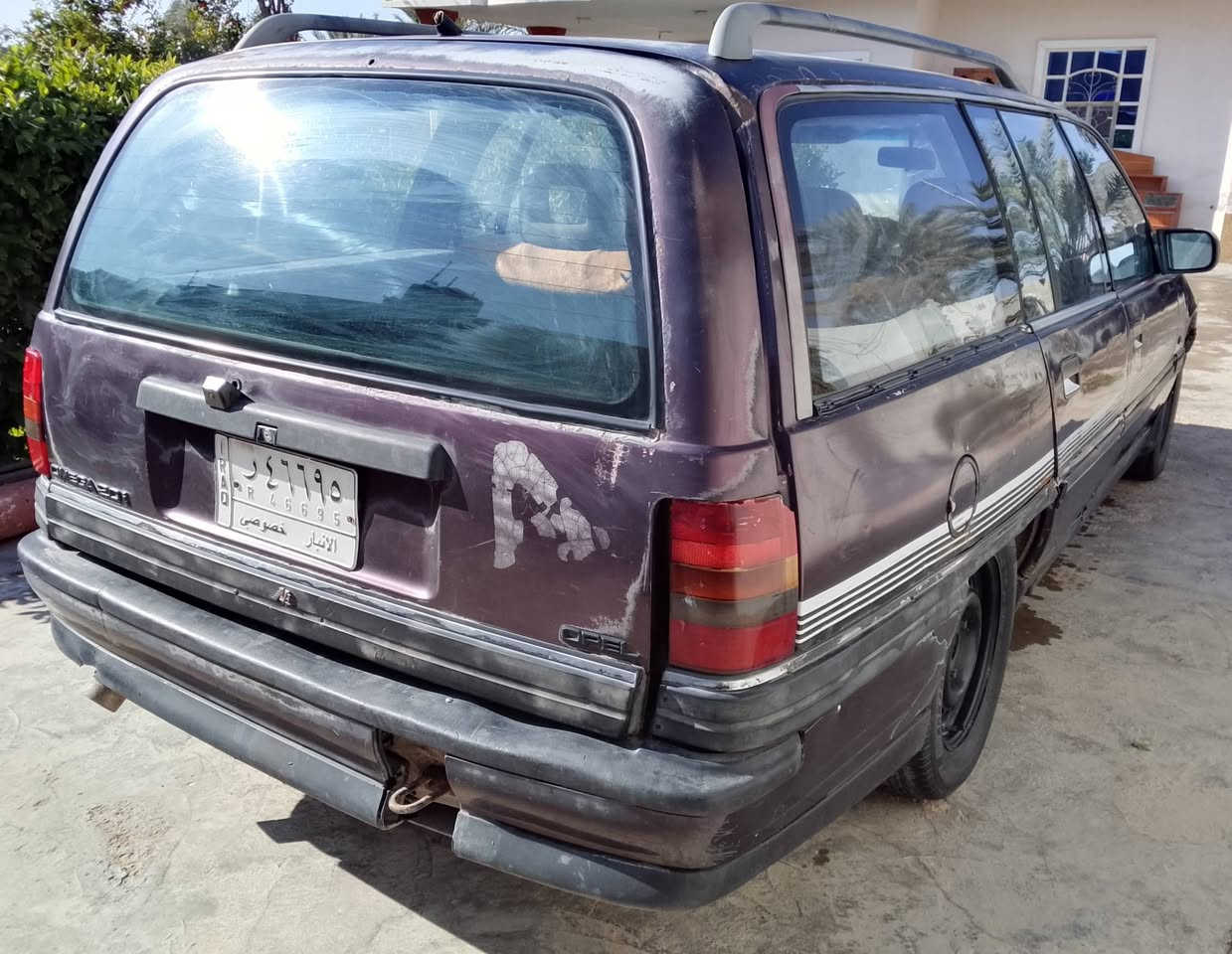 السلام عليكم
اوبل استيشن للبيع 
رقم انبار موديل 91
كير عادي محرك تمام 
مكان رمادي سعر 19
رقم الهاتف ***********
