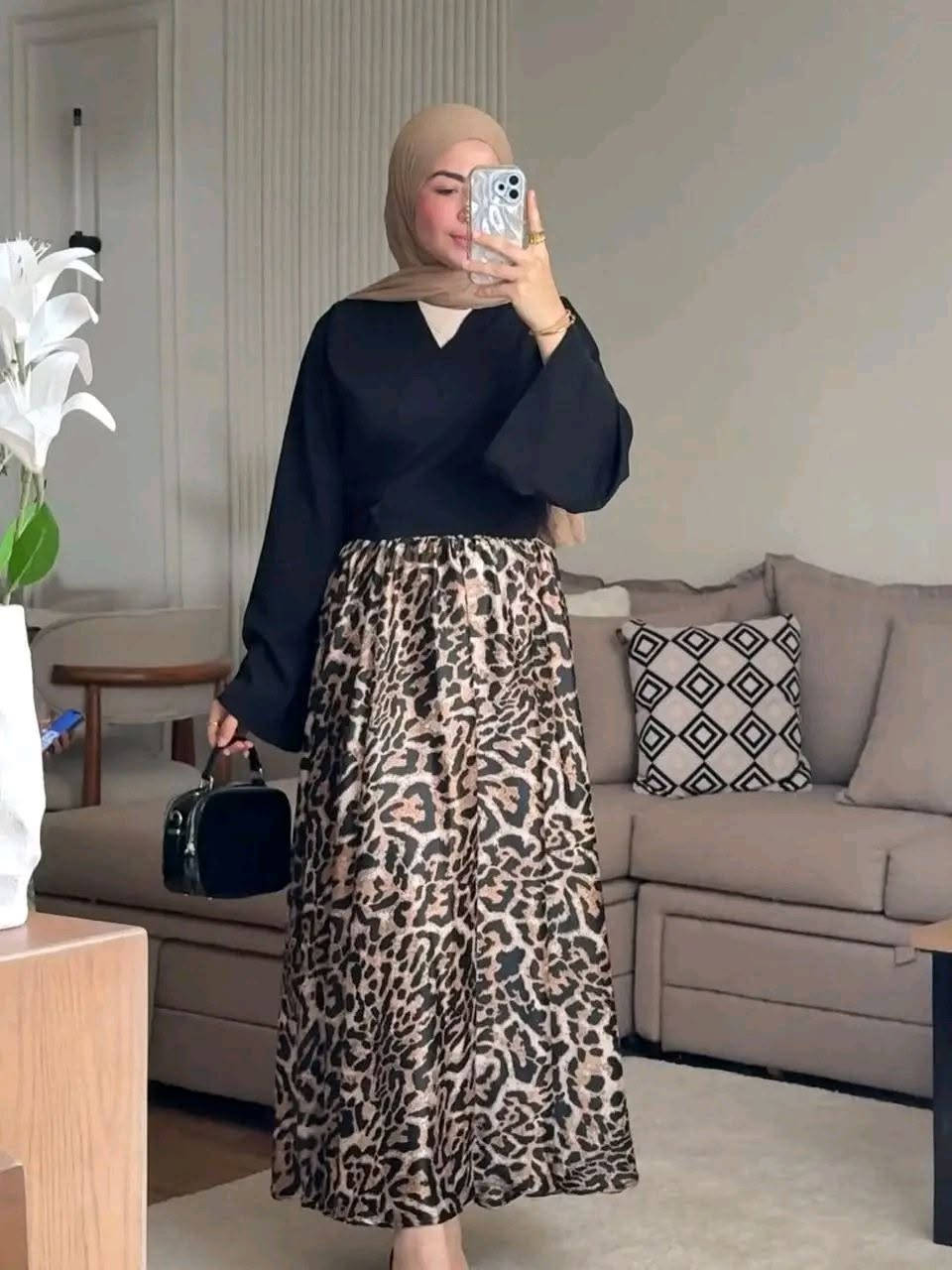 حلووويااات الصيف🥰💋 اوعي الترندات اقوي كولكشن صيفي كل جديد عندنا بفضل الله🤍 وخامات اللهم بارك ملناش في الشعبي، خامه ويعر بلا منافس جمله الجمله ✨ توصيل سريع لجميع المحافظات وخارج مصر للتواصل واتس علي 01025734268


**إذا كنت صاحب هذا الإعلان وتريد حذفه لأي سبب، رجاءا أرسل رسالة إلى الدعم الفني**