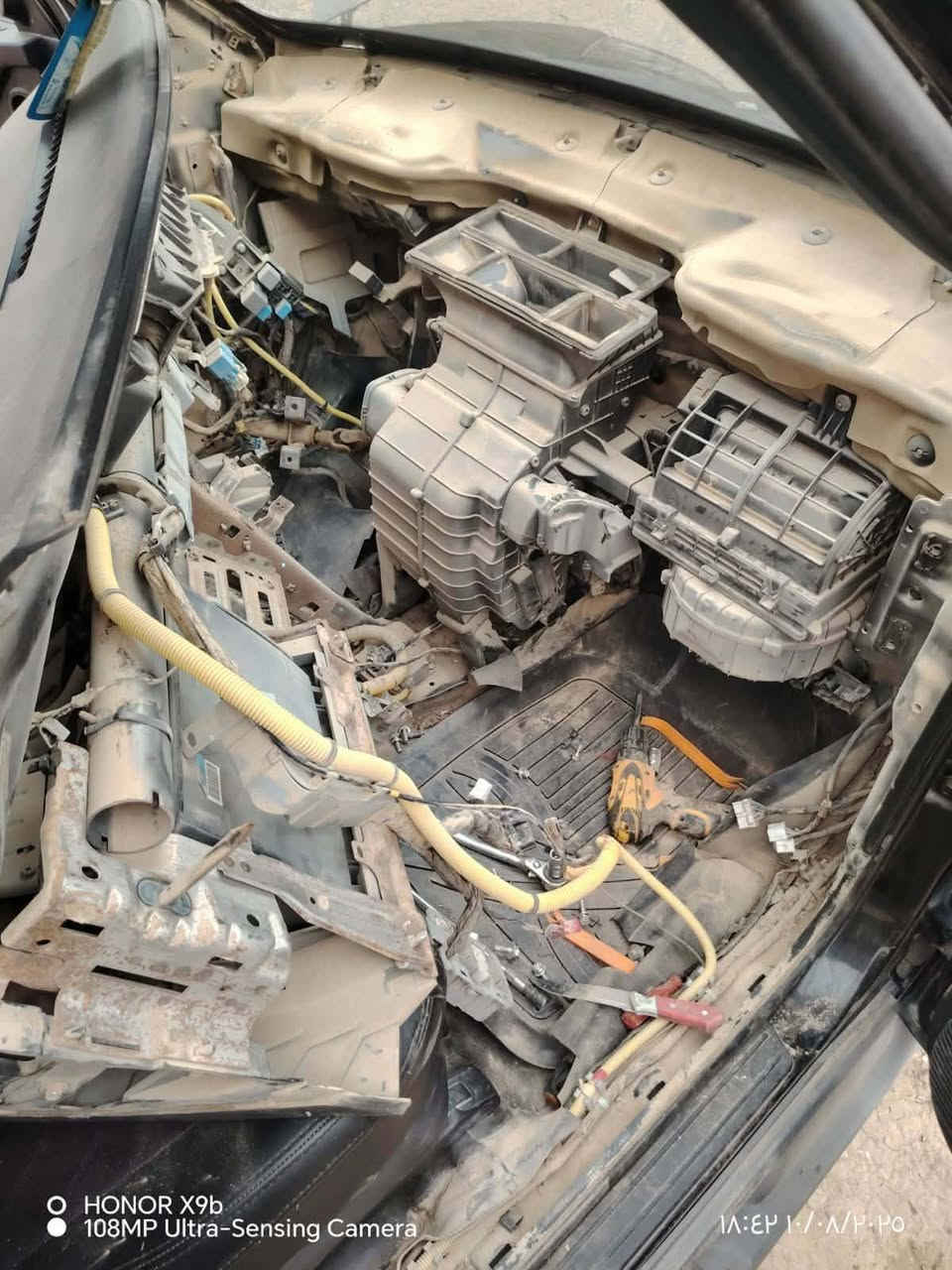 ❄️🚗 تبريد سياراة 🚗❄️
🔥 نخلي سيارتك ثلج بالصيف 🔥
إذا مكيف سيارتك ضعيف أو حار… الحل عدنا 👇
✔ تصليح مكيفات جميع السيارات
✔ تعبئة غاز باحتراف
✔ كشف تهريب وفحص كامل
✔ تصليح كمبروسر
✔ صيانة رديترات وتنظيف منظومة التبريد
⚡ شغل نظيف وسريع
⚡ خبرة وثقة
⚡ أسعار مناسبة
فتح دشبول
غاز فرنسي 134 R
غاز امريكي R1234
لحيم كبس صوندات
العنوان زراريه
با أدارت اصطا علي ومحمد
***********
