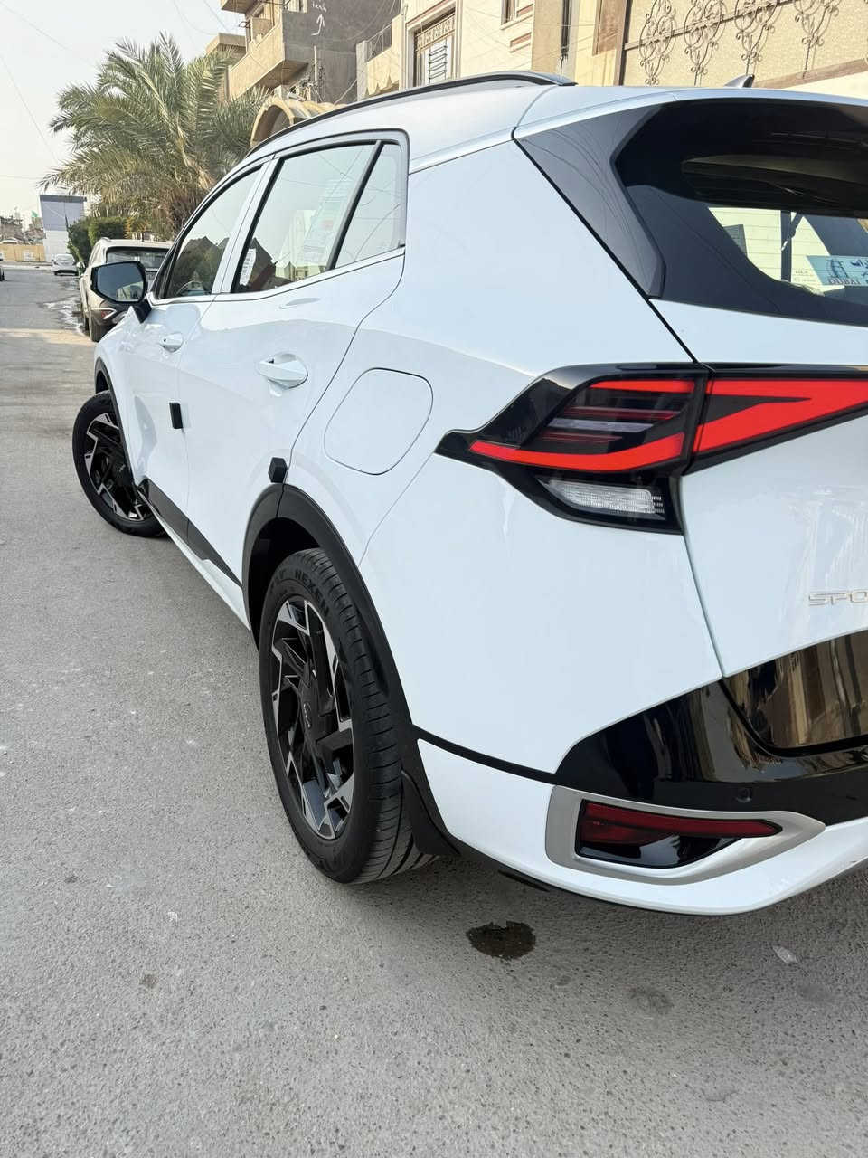 السلام عليكم كيا سبورتج للبيع  موديل 2025 السيارة اخت الزيرو جي تي لاين 

فول 1/1 بعد مواصفات الجي تي معروفه مكفوله كفاله عامه من 

كلشي ماشيه 7000 بعدها بفابلون الشركه 

رقم بغداد الدولي 

مكان بغداد شارع فلسطين

هـاتف /***********
