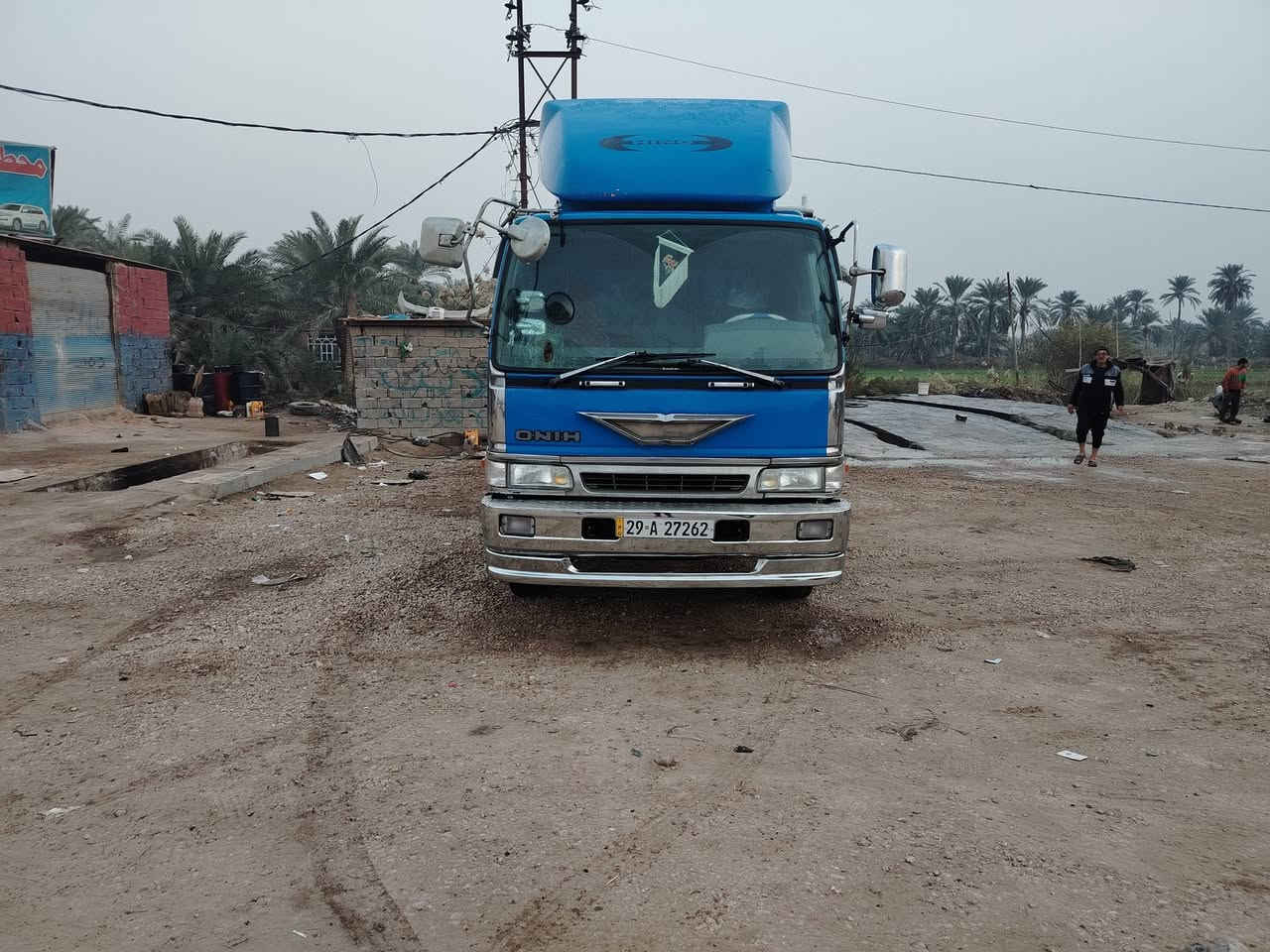 سياره هينو للبيع مكفوله رقم دولي محرك 80 سوبر طول 6وربع بلادي مكان نجف الاستفسار على رقم ***********
