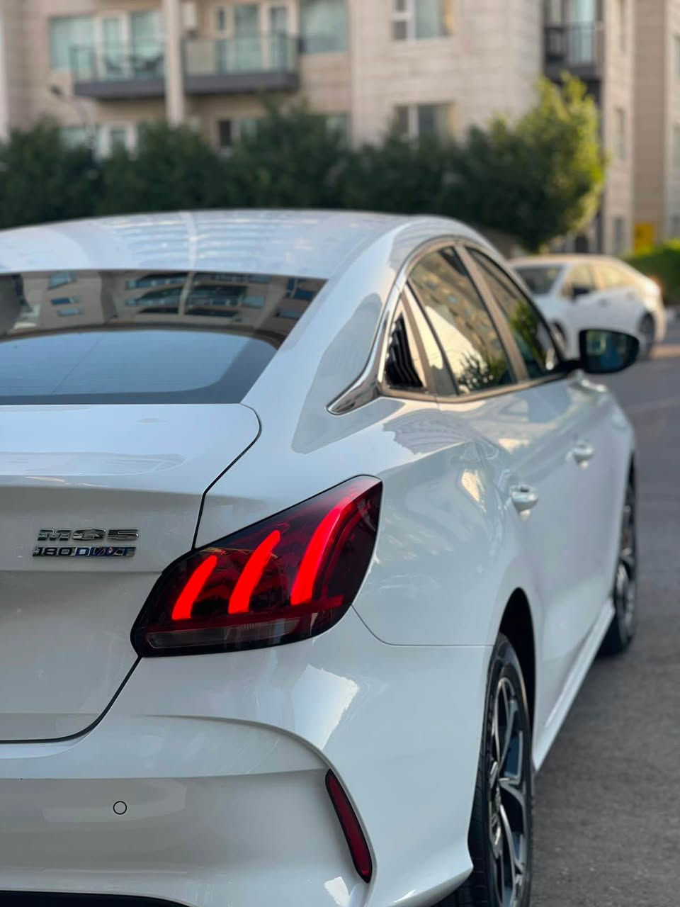 Mg gt 
2025 
گير عادى 
بصمه 
شاشه 
كاميرا 
سياره كه زور جوان ماوه ته وه 
دوو 
كارت و پيدى ئاريكى بجوكى هه يه  هه يه 
نرخ / 95 💣
تەنها ۲٠ هەزار ڕۆشتوە گێڕ مەکینە هەموو گیانی بەشەرت
*********** 📞📞 السليمانية, العراق

