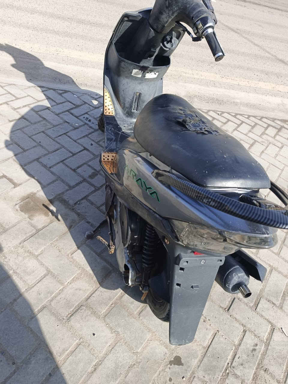 السلام عليكم دراجه عداله 120 شلعه ومعدل اي نقص مابيه مكينه بلادي السعر ٦٥٠ وبيه مجال بكاني بغداد الغزاليه رقم ‏‪***********‬‏
