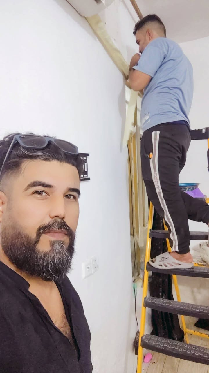 💥لسنا الوحيدون ولكننا الافضل💥
اي احد يحتاج إلى🧑‍🔧 تنصيب سبالت/ وفتح سبالت❄️ وتنظيف ❄️ اوغسل ادامه ❄️ (لكافه انواع السبالت) احنه بلخدمه شغلنه مرتب بأسعار مناسبه 💵مع محافظه على جهاز مع ضمان
☎️ (ماعليك فقط الاتصال واحنا نجيك لباب بيتك)✅
لتواصل عبر الارقام بأداره:احمد سبالت /مكاني بغداد
وهاي صور  جزء من اعمالنة 
***********
***********
