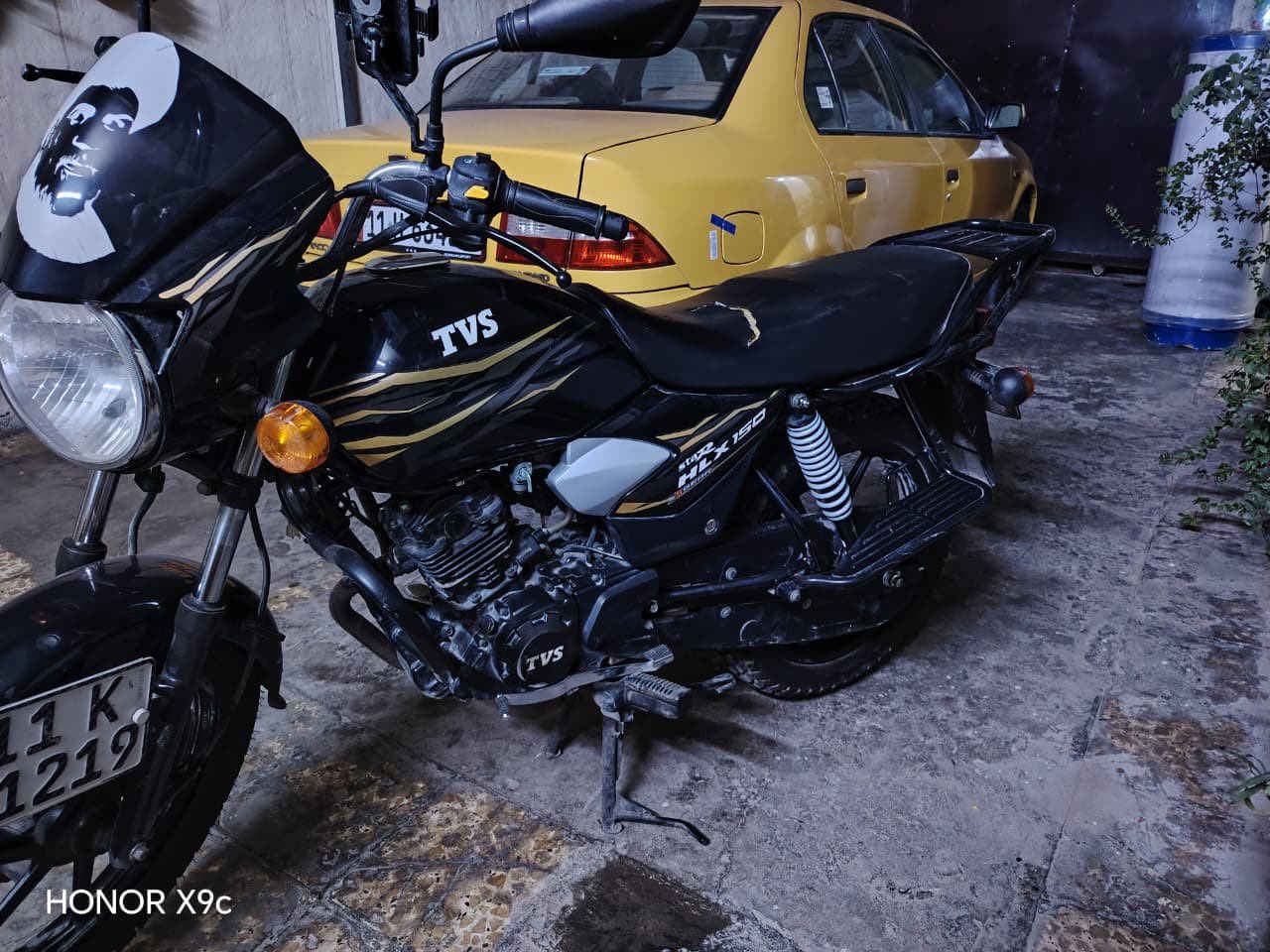 السلام عليكم دراجه. Tvs  موديل 2024 
مرقم وكامل  ماشيه 12 الف عنوان بغداد 
غير متواجد عل فيس سعر 2600 

***********

‭0771 680 0120‬
