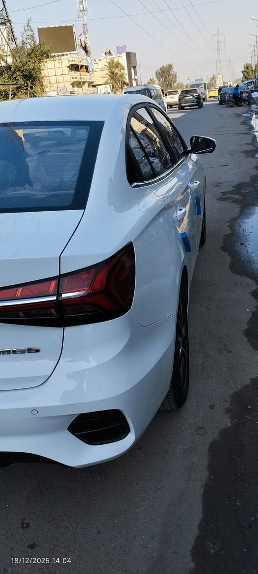 سلام عليكم
ام جي 5بلاص م25 بل ضمان شركه سياره فول مواصفات ام الفتحه رايده 132 ماشيه 35الف مكاني بغداد الحريه ***********
