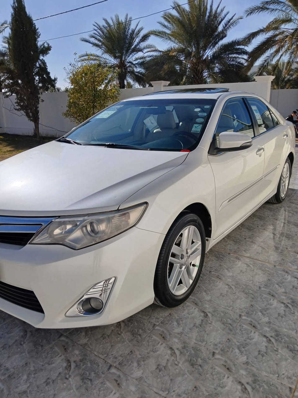 السلام عليكم للبيع كامري خليجي ٢٠١٤ فول مواصفات لمتدد جلد بصمه فتحه برده كهرباء كرسي كهرباء شاشه قلاب ٦ اقراص انارة دوسات وبعد بيها مواصفات معروفه بيها الباب الخلفي بي رش صبغ بدون حادث والباقي كفاله كير محرك كفاله ماشيه ٧٢ بشرط جرص ع ١٢٠ السياره بأسمنه تحويل مباشر السعر ١٦٨ $ مكاني الرمادي سجاريه ***********
