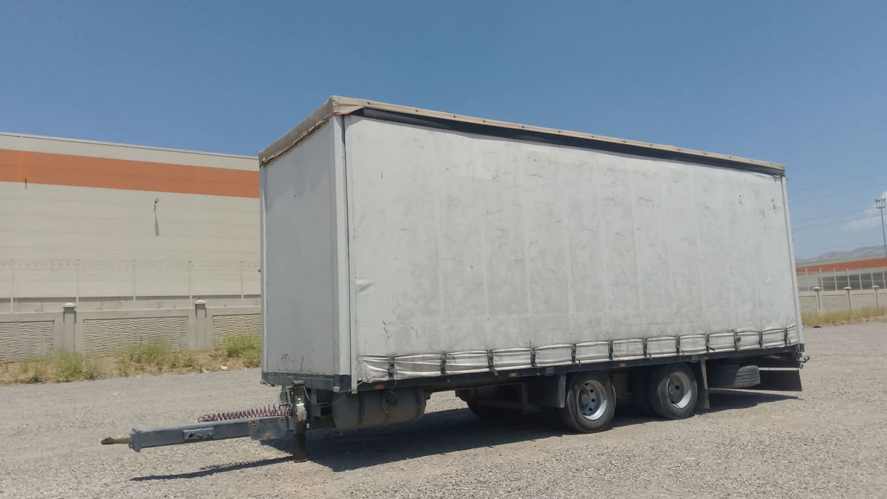 البيع الطول 8ونص تايرات 19ونص ومنفيس تخم تايرات جديد عربانه بلادي***********/***********
