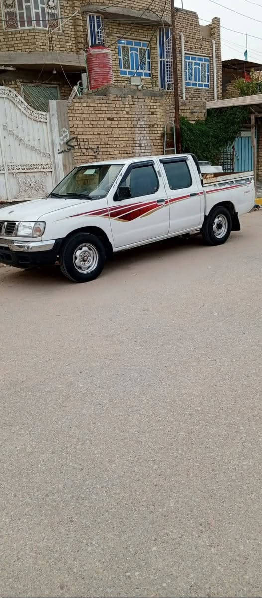نيسان موديل 2003 سياره مال مزاد صبغته البلادي مامصبوغه سياره جديده كلش وحلوه سعر ٣٢  مجال قليل بكاني بغداد الامين *********** @إشارة
