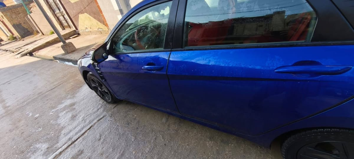 رقم نجف دولي سنوية لل٣١ مكاني ديوانية السعر ١٣٥ ون حادث كلين داخله وهنا صار بيها حادث دور الجاملغ الخلف السايق فقط
النترا ٢٠٢١ كلين بدون حادث رقم نجف بأسمي 
سنوية لل٣١ 
مكاني ديوانية 
بلعراق بيها حادث دور الجاملغ خلف السايق فقط

                           مواصفاتها

مانع انزلاق 
بصمة ابواب 
ابواب ترحيب
 كشنات جلد
جنطة اوتو عند الاقتراب منها 
 بصمه تشغيل عن بعد 
تحديد مسار 
لايت زنون شادلها بورقتين نهار
 ومانع تصادم امامي وخلفي 
 ورادارات امامي وخلفي 
مانع انحدار 
 تحكم ستيرن
 الشاشة كل عطل مابيها 
محرك ٢٠٠٠ دوش
 كير اي تي المرغوب 
السيارة متعوب عليها رياضية

 اتصال او واتساب ***********
رجاءا اخوان اللي ميشتري ليكسر بالسعر يرحم امواتكم والتعجبه اني خادم @إشارة
