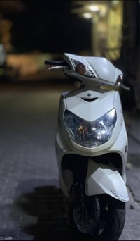 سكنس فحل مكينه بلاديه مامفتوحه  كابريتر  سعر 850 وبيها مجال 0771253227...