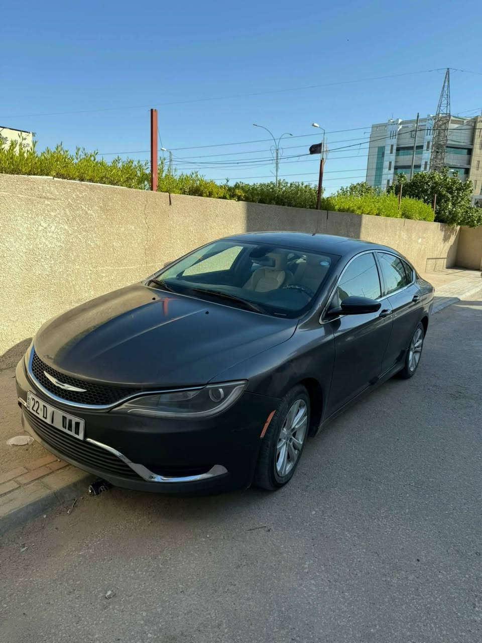 السلام عليكم
كرايسلر S200 2015وارد أمريكي بيه قطعتين صبغ جاملغ وبنيد صبغ بدون داواخل مكفوله سونار مرفق بل منشور

سياره مكفوله. شواصي. لغد. محرك. كير. كلهن كفاله عل وضع الشركه

سياره فول مواصفات واحد عل واحد
محرك 2400. سلايد روف. ترحيب عن بعد.. بصمه تشغيل وابواب . لايت زنون.كير 9 نمر. تخم تاير جديد. سياره ربع متصرف عليه كامله من كلشي

رقم اربيل بسمي تحويل مباشر احولك 

والسعر 93 وبي مجال للطيبين

مكان سياره الأنبار الفلوجه الاستفسار عن الرقم ***********
