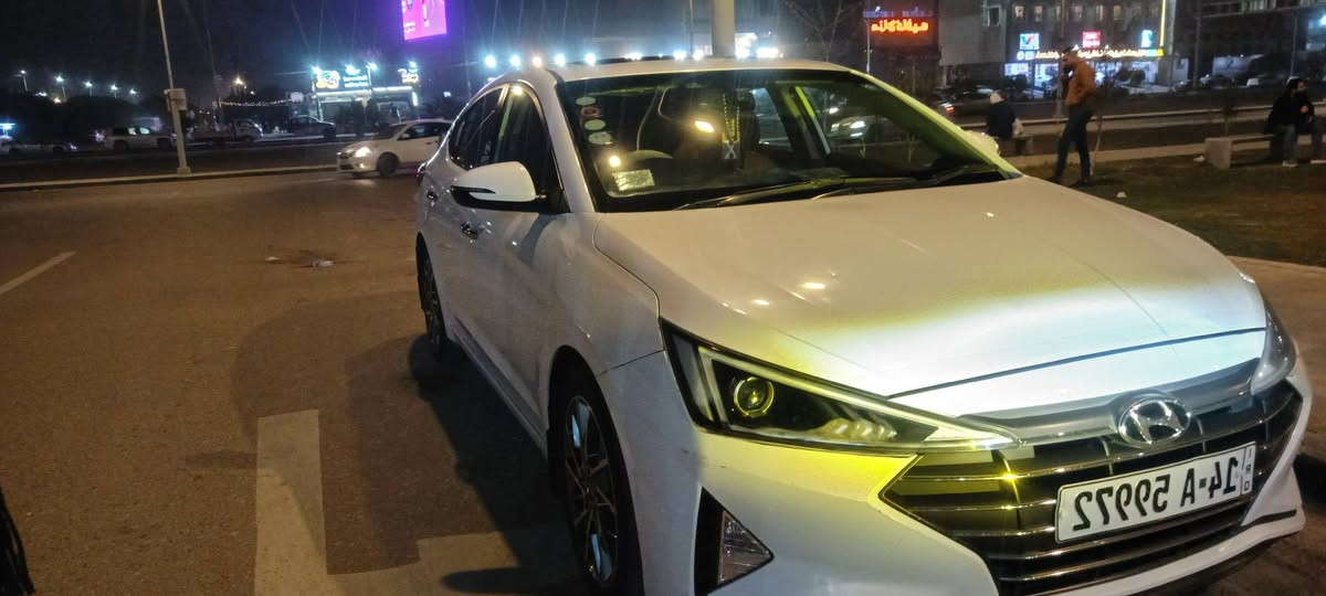 النترا مديل 2019 خليجي كفاله من ضربه وتبديل وصبغ ماعده الدعاميه صبغ/ محرك 2000مكينه وكير وحداديه وتبريد  كفاله  جاهزه من كلشي فول مواصفاتت
سع 165 بسمي تحويل ثاني يوم 
عنوان بصره  دور الشرطه 
***********
