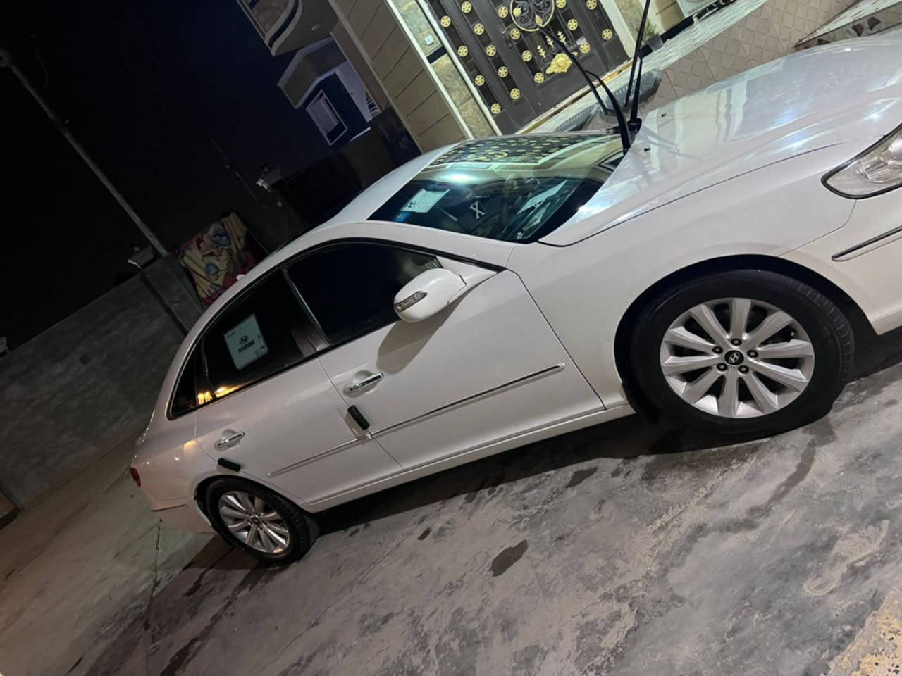 السلام عليكم ازيرا 2009 خليجي لمتدد فول واحد على واحد داخل صحراوي رقم بغداد تحويل مباشر بيه قطعتين والباقيه كفاله ماشيه 190 السياره جديده السعر 110 وبيه مجال بسيط العنوان الفلوجة للاستفسار الاتصال على الرقم مكلف بالنشر 
‏‪***********‬‏
بيع او مراوس
