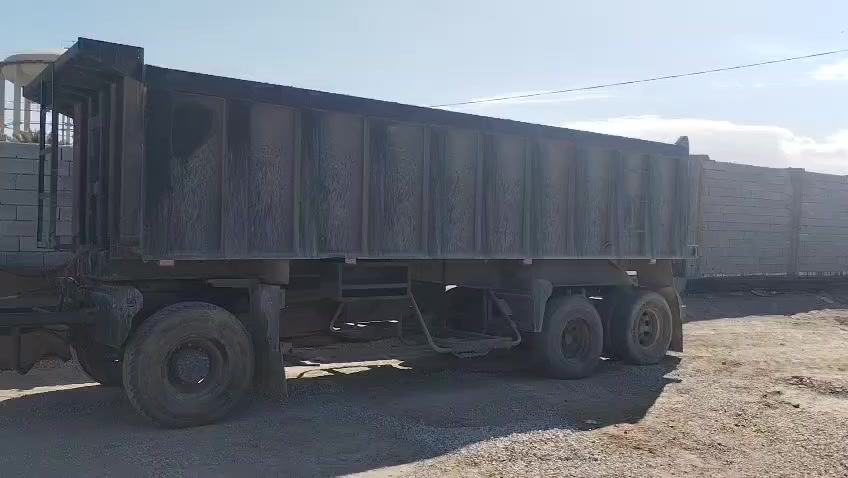 مقطوره للبيع رقم *********** مكان الديوانية السعر ٧٥
