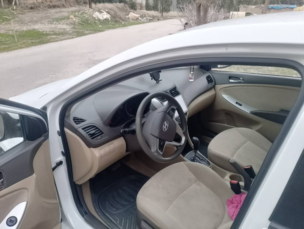 بورغوی نەکراوەتەوە مەکینەو گیری سەنەوی تازە زوری لە سەر شوخت کراوە تەنها چەمەلەغی لای سایەق نەبیت 167هزار رویشتوە *********** شربازهير, السليمانية
