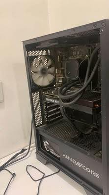 PC zul i5 12400 f
Rtx 3060 12 gb galax
Ram 2x8 lexar 16
P.S.U:650 MSI 80 PLUS GOLD
M.B:MSI H610 M
WATERCOLER:DEEPCOOL
M.2:1TB
SSD: 128GB
HDD:1TB
بغداد الدوره البوعيثه 
***********
السعر مليون قفل
