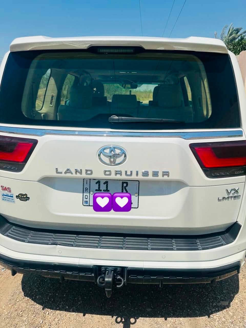 للبيع : لاندكروز  2022  خليجي

فئة VX  ليمتد Limited ( تنفس طبيعي ) 

فول موصفات 

ماشية ٨٥ الف كم 

السيارة كلش جديدة ونظيفة كفالة عامة عدا كم ملاحظة
والسونار موجود بالصور 
 

رقم بغداد تحويل مباشر 

مكان السيارة بغداد الجادرية 

السعر  625 ورقة وبي مجال 

الشراي يتصل وبالخدمة 

***********
