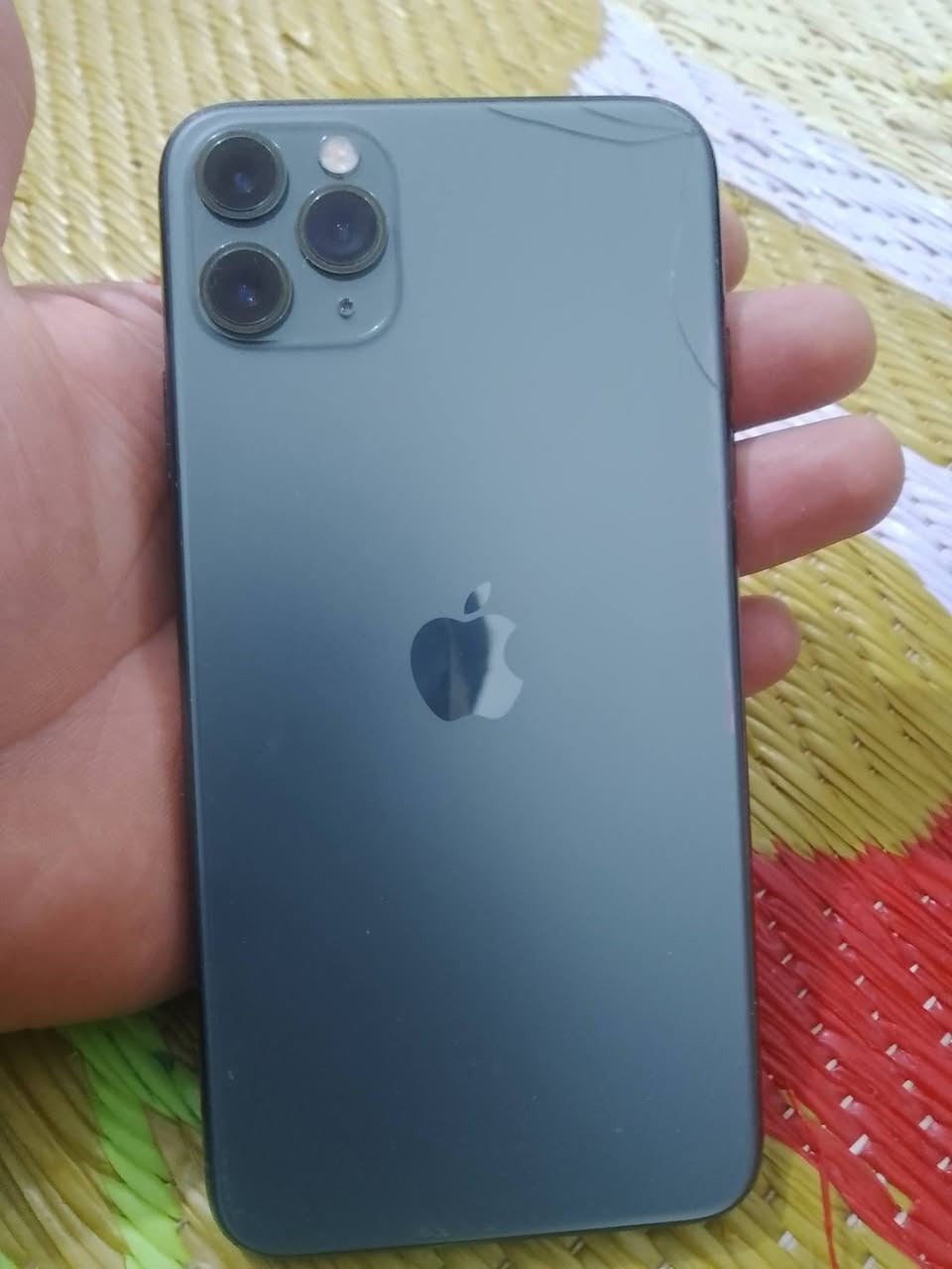 سلام عليكم ايفون 11برو ماكس جهاز مامفتوح ابد وتر بروف وين مايعجبك ودي ع وكاله بي بس هذا الكسر الي بلضهر والبصمه بلدحديث وكفت والباقي كله على الوكاله بطاريه 70 ذاكره 64 مكاني بغداد السعر 275 وهذا رقمي ***********
