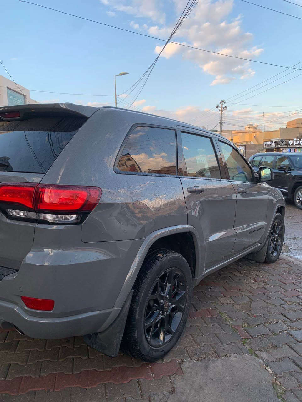 كوردي عربي 

جێپ گڕاند شیڕۆکی 2021 
م / سلایت ، بێ دەبل 
۲ دەرگاو چاملغی پشتی سبوغ 
بێ ناو گرتن بێ ئێڕباگ 
ڕەقەم هەولێر ، ڕەقەمی ڵەگەڵ نیە 
ڕۆیشتن / ٨٤ هەزار میل 
م / V6_ 3,6 کەپس 
نرخ  260 $

واتساب+ژمارەی ئاسیا (***********(
ژمارەی کۆرەک (***********( كركوك, العراق
