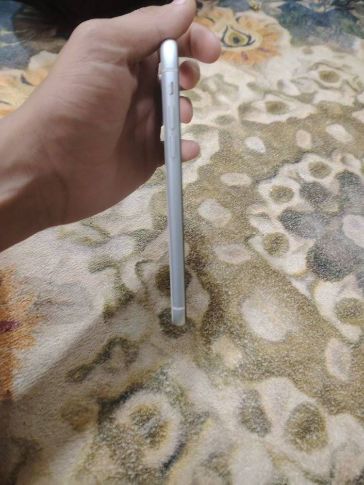 السلام عليكم
اكس ار نضيف
شرط كلو نورمال فقط بطاريه 100 كاميرا دمعه فول
نضيف حيل
ذاكرة 64 ببجي 60 فريم سلس 
سعر 125 بي مجال قليل


**إذا كنت صاحب هذا الإعلان وتريد حذفه لأي سبب، رجاءا أرسل رسالة إلى الدعم الفني**