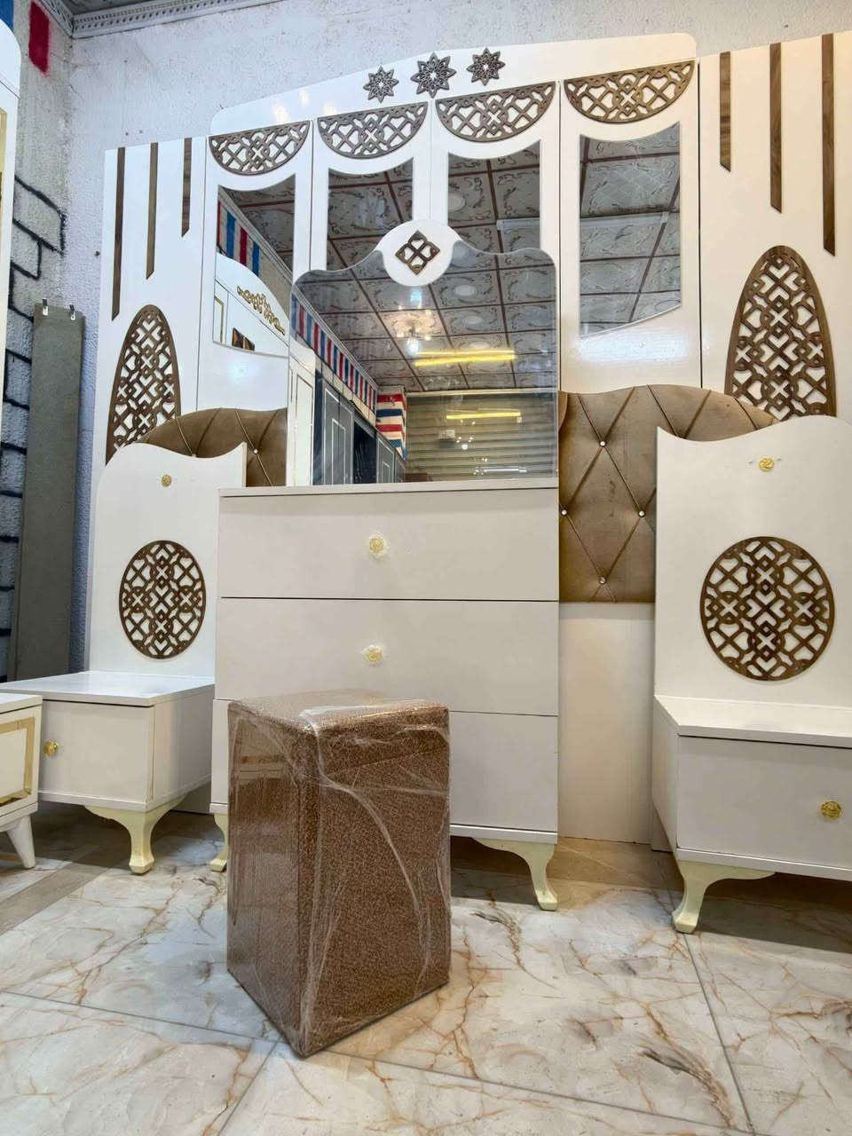 غرفة تركي مستعمله اخت الجديد 
٥قطع 
نضام ابواب
سعر 550 بغداد, العراق


**إذا كنت صاحب هذا الإعلان وتريد حذفه لأي سبب، رجاءا أرسل رسالة إلى الدعم الفني**