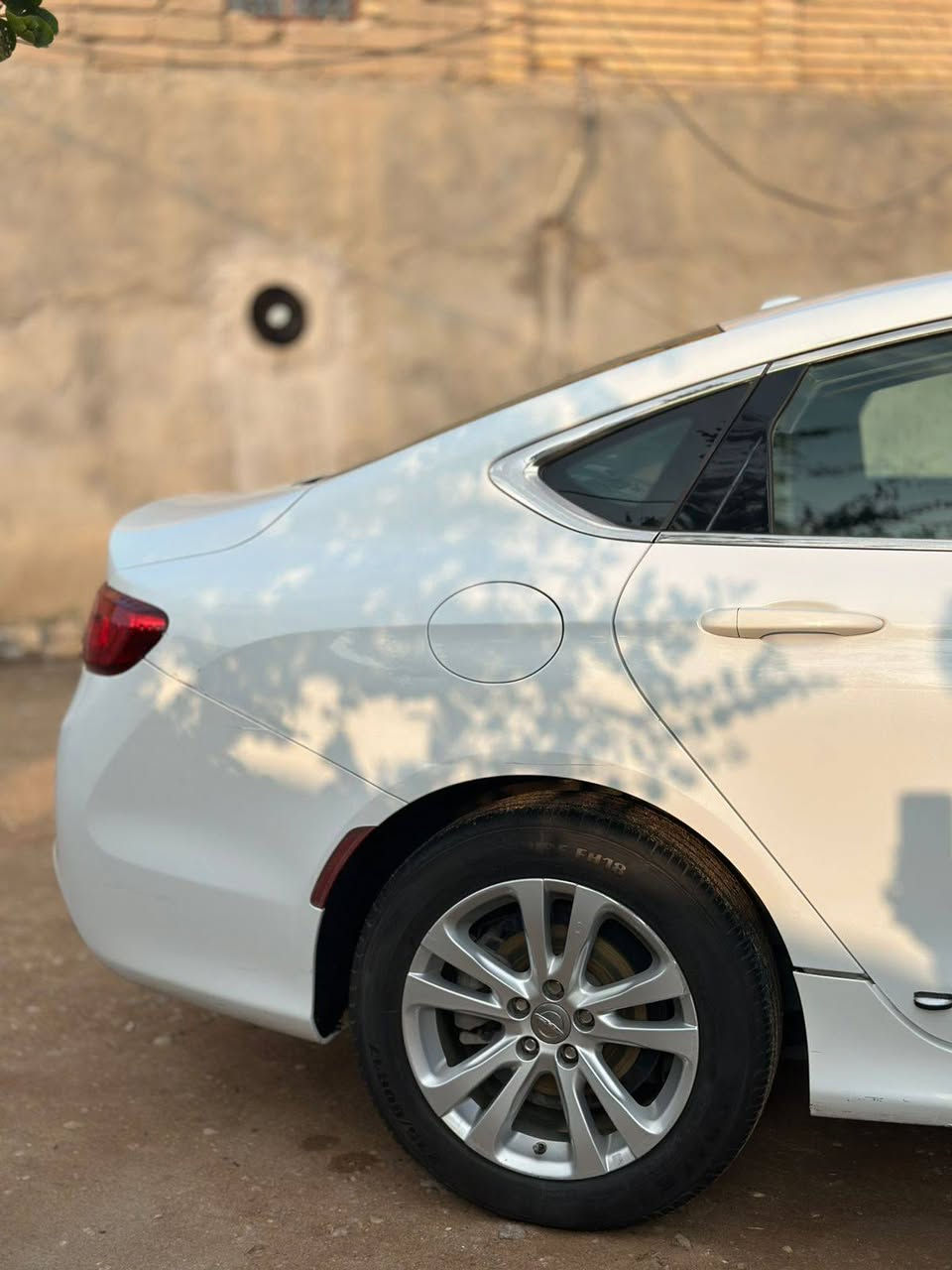 كلايسلرC200للبيع
سلام عليكم كلايسلر مديل 2016 رقم ذي‌قار 

سياره نضيفه ✅

كامره خلفيه ✅

كير ماوس ✅

بصمه تشغيل ✅

تطعيم كروم ✅

هاند بريك كهربائيّ ✅

ماشيه 107 سياره مال بيت ✅

كير محرك شرط

سياره داخله تقرير مواصل للدوسه ولاطاب جوه

مكان السياره ناصريه

السعر 117وبيها مجال للطيبين 🎬***********
