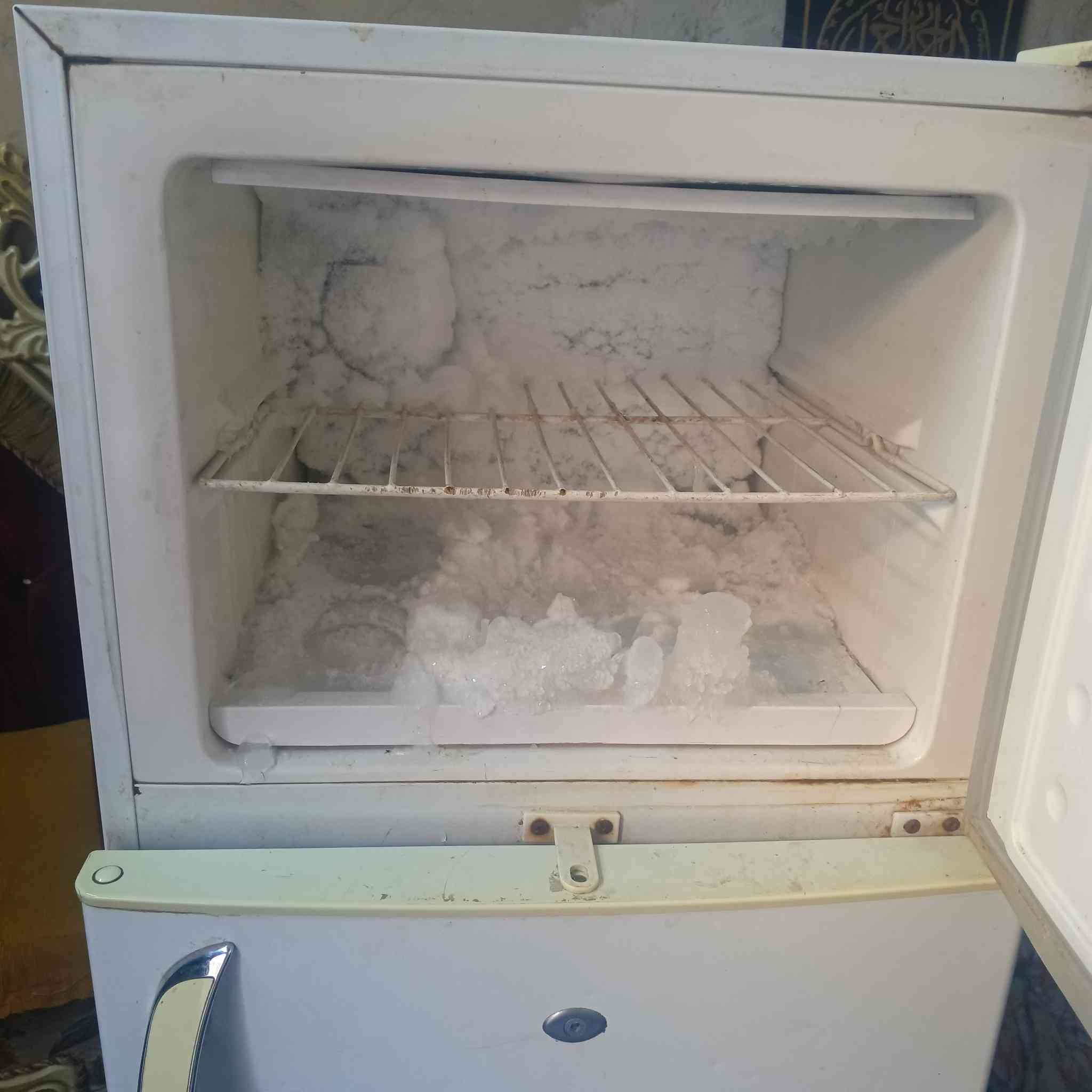 ثلاجه للبيع قفل 💯 بلا عمله تواصل على خاص


**إذا كنت صاحب هذا الإعلان وتريد حذفه لأي سبب، رجاءا أرسل رسالة إلى الدعم الفني**