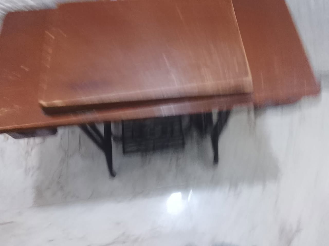 مكينه ام الفراشه الاصليه القديمه مع ميزها القديم الاصلي الثقيل تخيط رجل وكهرباء مع الميز بسعر 175 الف متوفر توصيل لكافه العراق للحجز خاص


**إذا كنت صاحب هذا الإعلان وتريد حذفه لأي سبب، رجاءا أرسل رسالة إلى الدعم الفني**