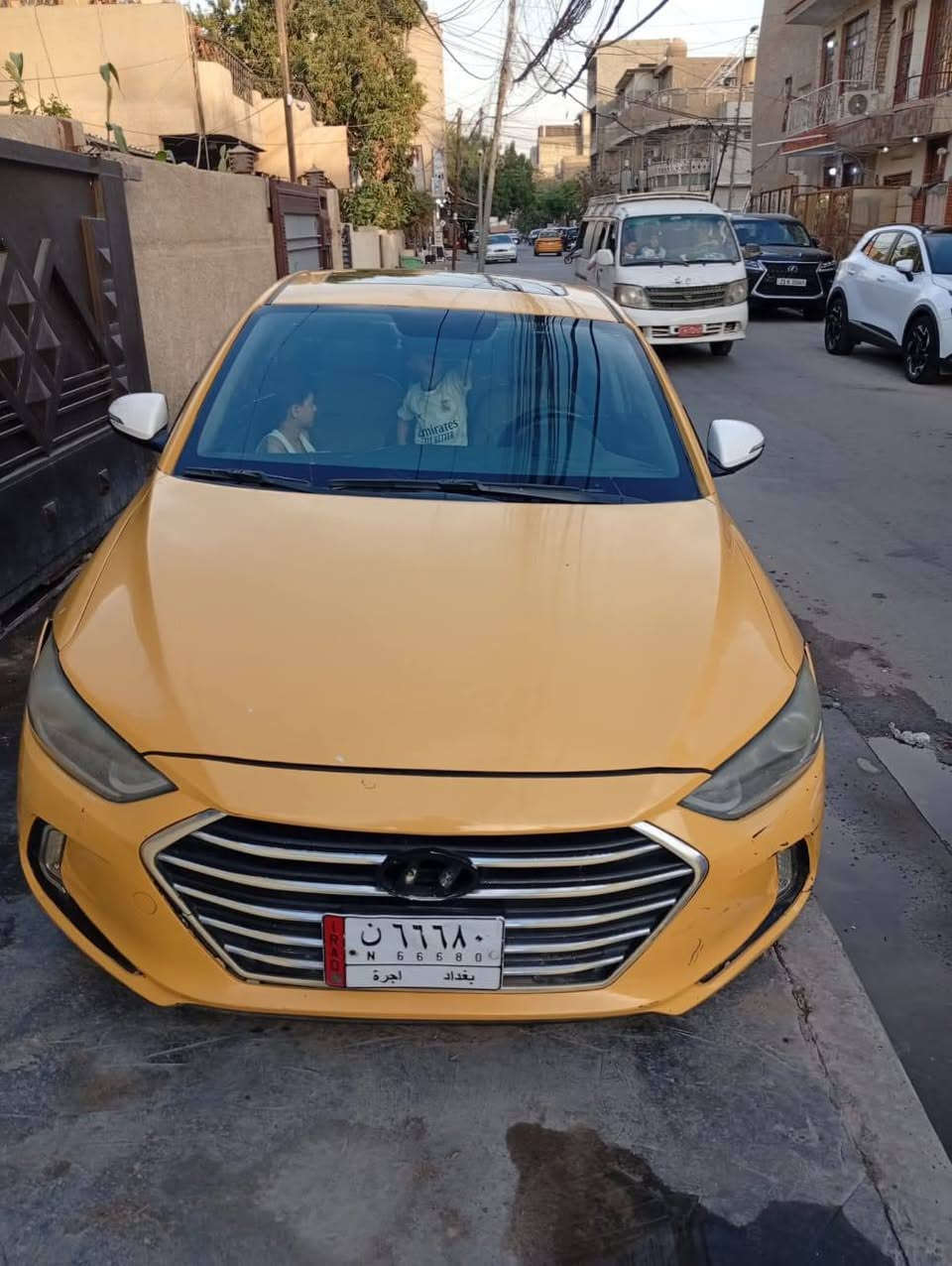 النترا تكسي
وارد امريكي فوووول مواصفات 
موديل 2017
ماشيه 147
رقم بغداد
كير ومكينه مكفول
السعر 119
مكان السياره الاعظمية 
***********
***********
