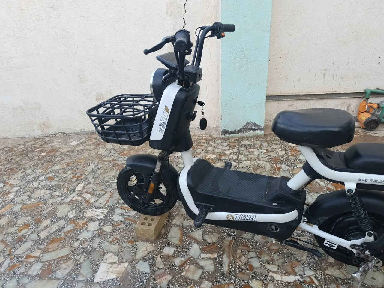 السلام عليكم دراجه شحن نضيفه للاستفسار المراسله خاص


**إذا كنت صاحب هذا الإعلان وتريد حذفه لأي سبب، رجاءا أرسل رسالة إلى الدعم الفني**