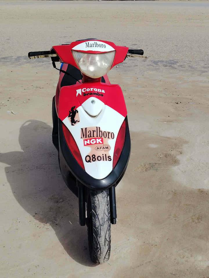 السلام عليكم شباب لبيع دراجة ماكس شلعة تخبل محرك نضيف مكاني القاسم السعر ٥٠٠ وبيهة مجال ‏‪***********‬‏
