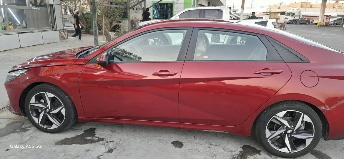 النترا وارد امريكي كلش مذكور بلمنشور سيارة ماشية 35 الف كيلو بحالة جيدة ومامتعوبه رادارات امامي وجانبي وخلفي وامامي ترحيب وتشغيل عن بعد ومكينة دوش 2000 تستقبل بانزين عادي سيارة استعمال شخصي واعتذر عن المراوس وجماعة ال 110 و 115 اعتذر منك بدون ماتطرح لموضوع السوك كلشي بي ورقمي ***********  ورقم الشاصي موجود بلمنشور البصرة, العراق
