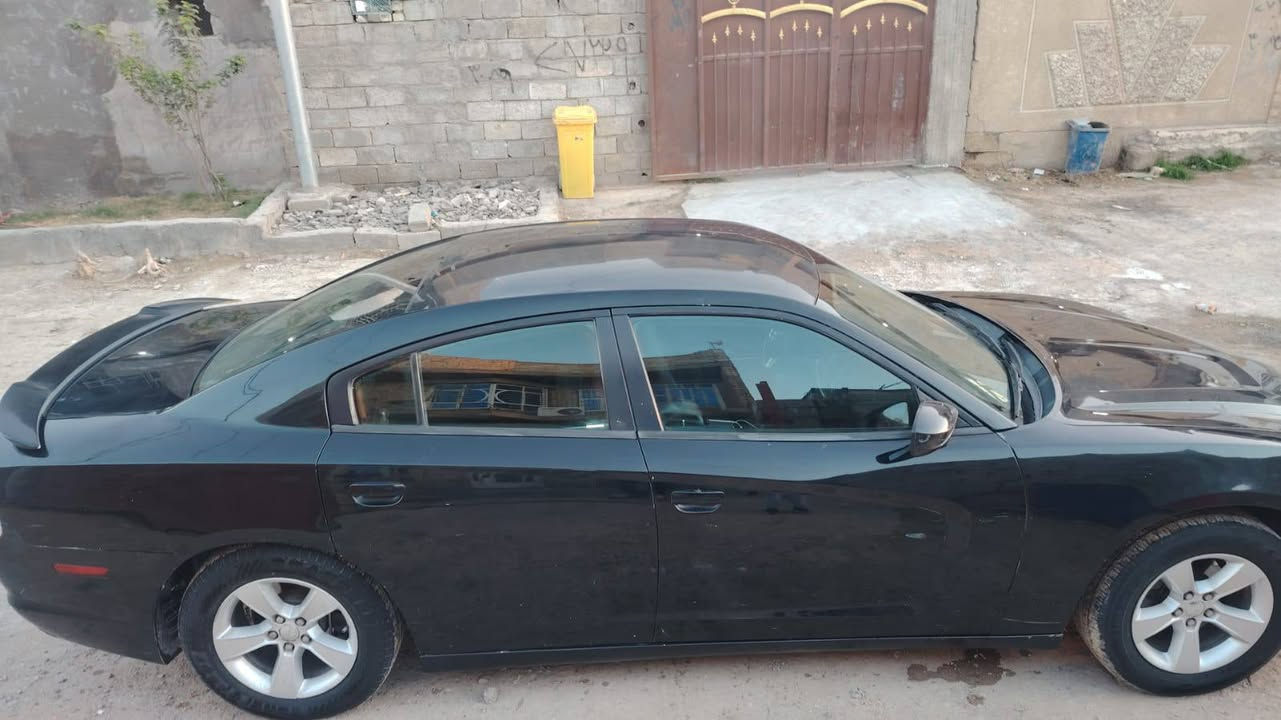 سلام عليكم جارجر 2013رقم بغداد 3600جاهزه ابيع احزام مكينه جديده حداديه وتخم تاير السعر120وبيها مجال الشراي يتصل ***********مكاني ابو غريب
