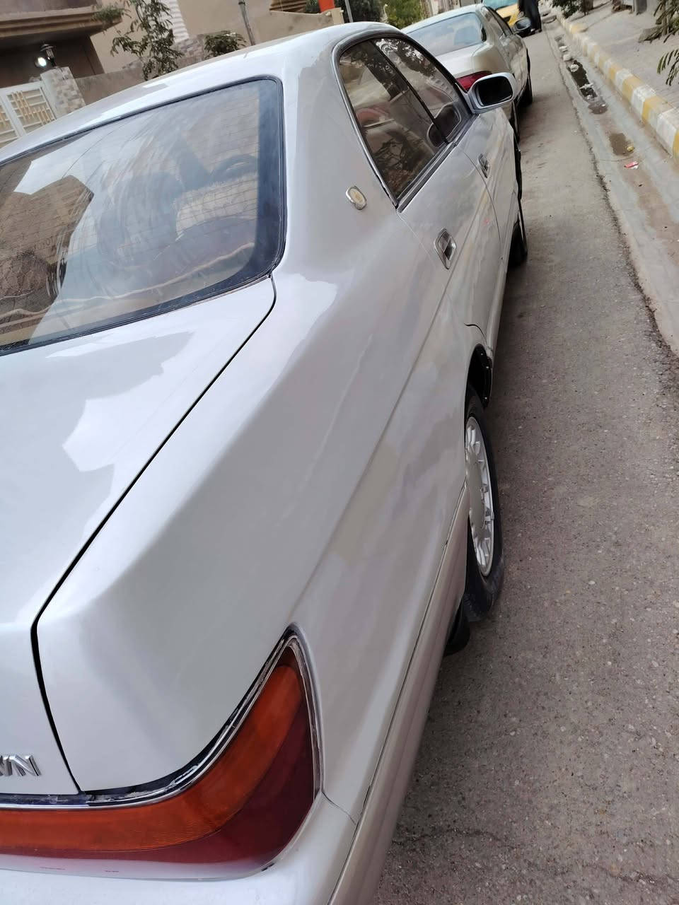 السلام عليكم..
هاي كل تفاصيلهه  الشراي يتصل مامتواجد ع نت
تويوتا كراون / بطه
موديل /1994
رقم واسط مشروع وطني بأسمي
مكفوله من الاصوليات والعيب الشرعي
كير ومكينه 2500 جدد
حداديه ..ربل قماره..تخم تاير جدد
تبريد وي السويج  ثلج
كهربائيات كلهه جاهزه
غرفه جديده
مصبوغه  عام بسبب الجراد
مكفوله من الضربه القويه
ملاحظه/السياره ع ايد وحده من 2011 ع بلاد من جانت فحص مؤقت  يعني استخدام شخصي جديده وناعمه كلش  السياره مال جناي
السعـــر /58$
العنـــوان / واســـــط
***********     /    ***********
