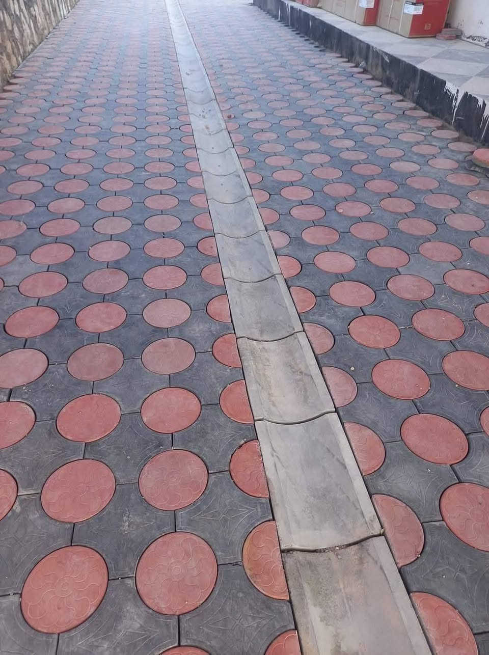 سلام عليكم كادر عمل مقرنص
مستعدين لعمل كافه انواع المقرنص الثريدي والشمالي
يوجد لدينا تجهيز كافه انواع المقرنص 
بسعار مناسبه جدا الاتصال على الرقم
***********
