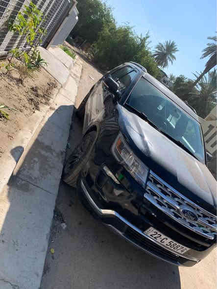 السلام عليكم 

فورد اكسبلور موديل 2018 فئة XlT 

حادثها بنيد وچاملغ خفيف  

بيها 3قطع صبغ 

بچم 20 دعامية وغراضها وشباچ
ماشيه 112الف 

3قطع تبريد بارد ثلج وحار كامل 

كراسي VIP مفصوله متحركه 

صندوك كهرباء بصمة تشغيل بصمة أبواب تشغيل عن بعد صندوك عن بعد 

محرك 3500CC شرط هو والكير

حساسات امامي خلفي 
تخم تاير نضيف 
اشاير بل مري 
زراك كامره خلفيه 
تحكمات ستيرن كامله 
شاشه چبيره وتدعم ابل كار بلي 
تدفئة ستيرن
كراسي كهرباء 
سونارها موجود جديد 
رقمها اربيل الدولي الجديد 
سنويه لل29 هزه لل26
مري كهرباء
مكفولة كير محرك كهربائيات 
ميزانيه وبلنص وصدر امامي خلفي 

مكاني /بغداد حي دراغ 
للاستفسار /*********** 
السعر /175 وبيها مجال بغداد
