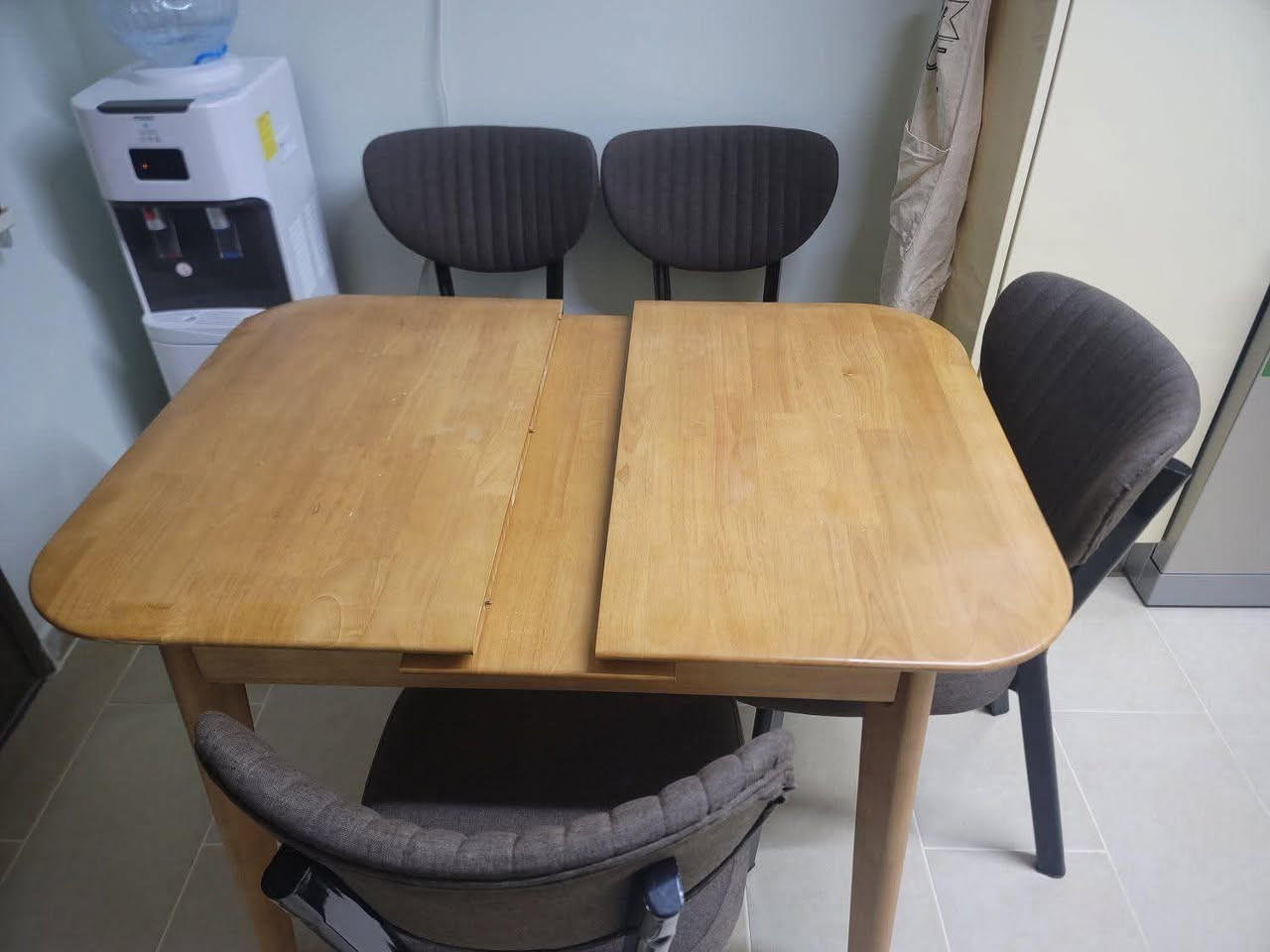 للبيع ..الميز من ماركة هوم والكراسي نوع حديد ثقيل أربيل, العراق


**إذا كنت صاحب هذا الإعلان وتريد حذفه لأي سبب، رجاءا أرسل رسالة إلى الدعم الفني**