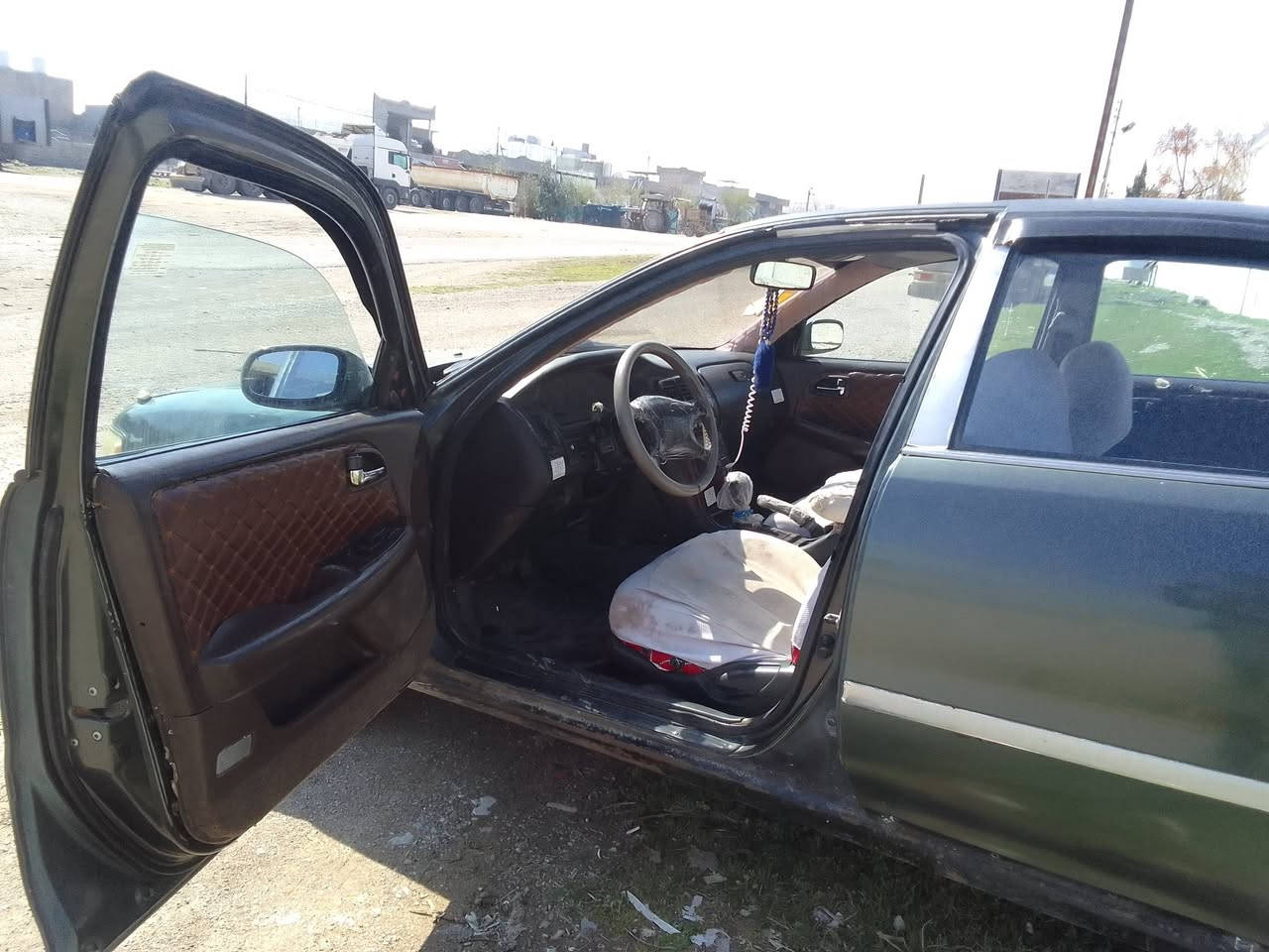 ئەمە سەیارە بۆفرۆشتن گێڕوو مەکینە کارەبای بەشەرت مەکینە دوونیوو دیلکۆیە ماشااللە پاکەو بێعەیبە ماڵی دۆستە سەیارە کەنەموسە نەبڕاوەیە ساقە سەیارە کە کارتی ڕێگە پێدانێ لەگەڵە بەشەرتی من بەعلوجی ئەیفرۆشم سعر 16 مەعامەلە ژم *********** ‌...***********
