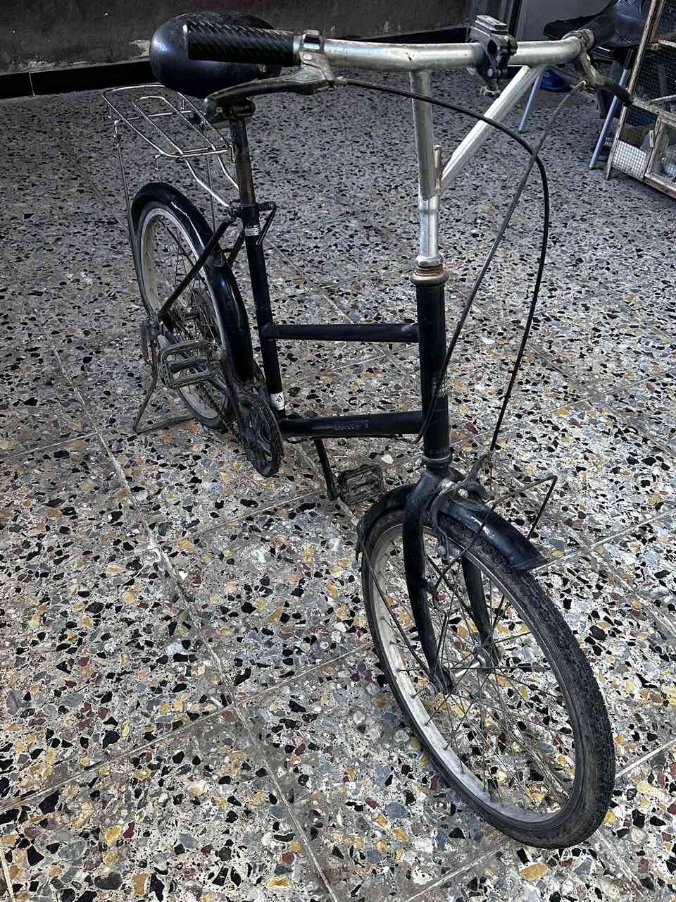 بايسكل  البيع سعر 60 وبيه مجال مكان البلديات


**إذا كنت صاحب هذا الإعلان وتريد حذفه لأي سبب، رجاءا أرسل رسالة إلى الدعم الفني**