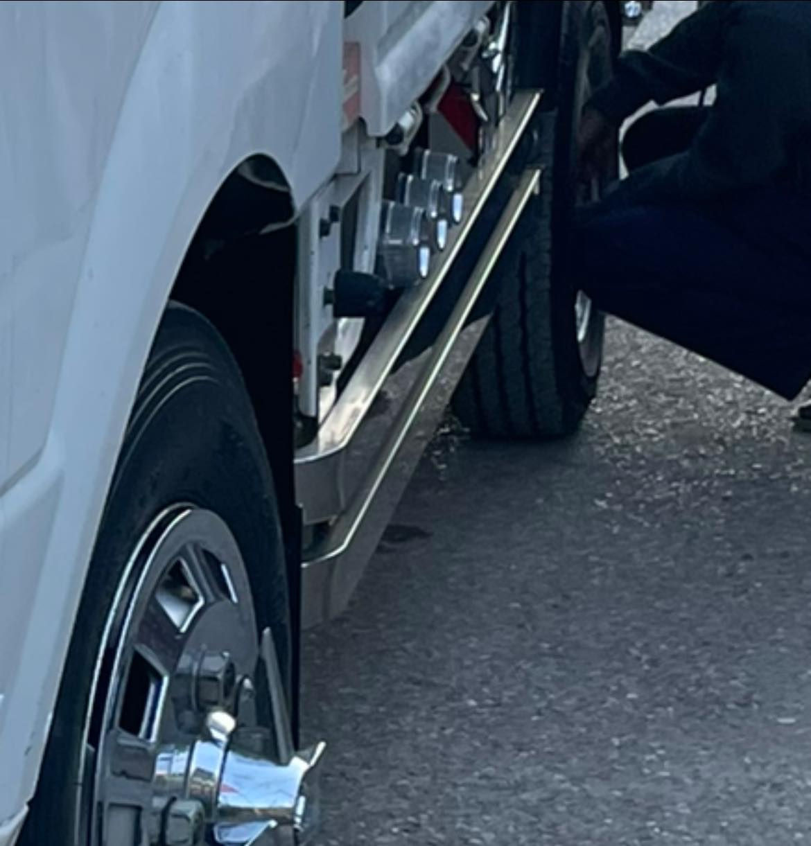 سلام عليكم اخوان اسبايدرات سلستيل ودعاميه خليجي اصليهة للبيع مكاني بغداد ***********
