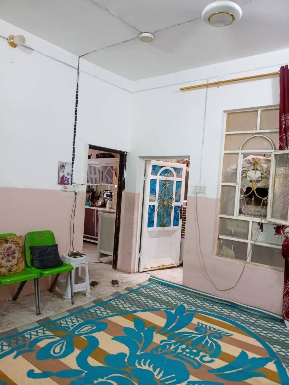 بيت للبيع  بل نجف بل مطار القديم طابقين  مساحه  120 ب سعر 32 لتواصل عل رقم او الحساب ***********
