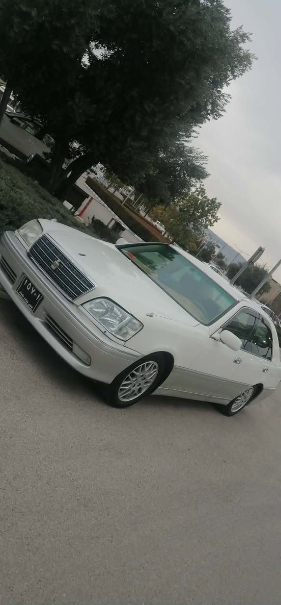 سلاو له هه مو هاورياني خوشه ويست 
مه ليكه براوه 
موديل ٢٠٠٣ 
براوه 
نمنونه 
سقفي شوشه يه 
بي ده عم و بيليدران
گيرمه كينه به شه رت ده لي سه عاته 
٢ دووگمه ي په رده 
٤ كوشن كاره با 
شاشه ئايپاد 
پيش و دوا كريستال 

تكايه كومينت جواب ناده مه وه شتي هه رزاتريش هه يه به سعريي هه رزانتر 
شوين رانيه 
زماره ***********
فايبه ر و وه تساپ و تيلگرامي به رده سته ره قه مي داخراوه سوباس بو ئه دميني گول
