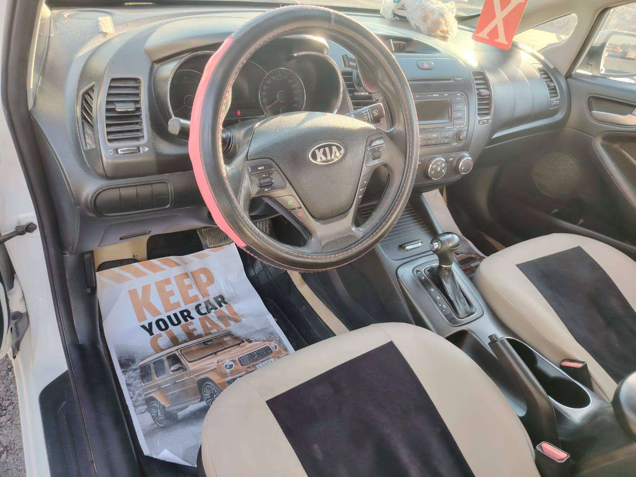 سيراتو موديل 14خليجي  رقم بغداد بأسمي تحويل ثاني يوم *
محرك 1800الحمد الله لا تبخير ولا تنقيص *
كير تمام دهنه جديد الله شاهد *
حداديه  بصوره جيده  الخلفي قبل اسبوع بدلته كله شلع الامامي حلو نضيف *
تبريده شغال منضومه كله جديده 4اشهر  من كمبريسر من راديتر *
كهربائيات كله شغاله *
السياره جاهزه من كل النواحي سياره مال بيت  مامتعوبه مال جناي *
مكان السياره بغداد الدوره *
السعر 125 *
